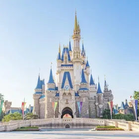 School Holiday  Golden Route Japan Shirakawago Disneyland 7D4N